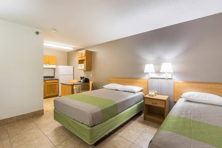 Room 16 of 30